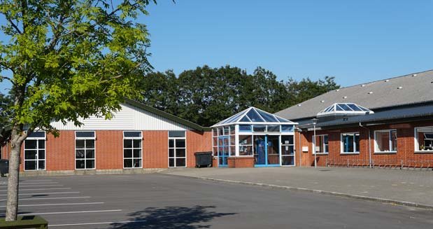 Skovlund-Ansager Hallen